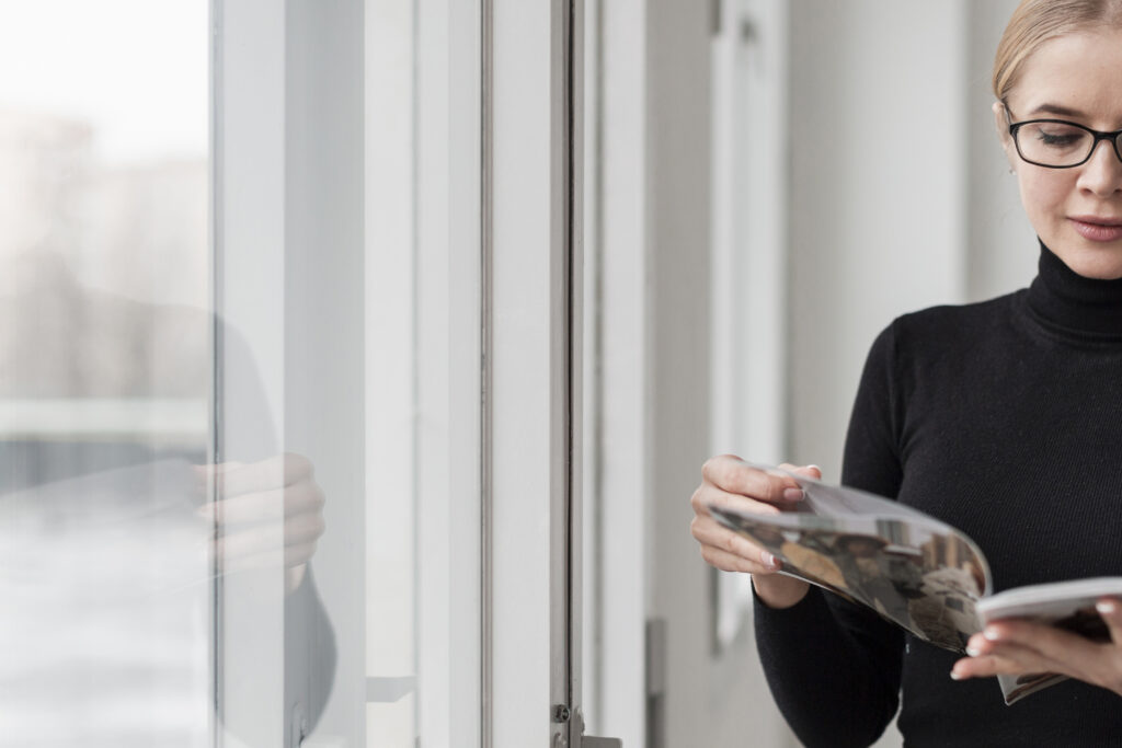 Low-E glass double glazing for energy efficiency