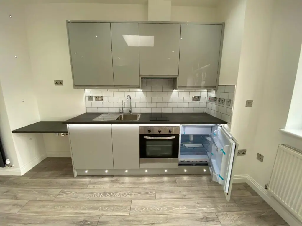 Can I Change the Kitchen in My Leasehold Flat