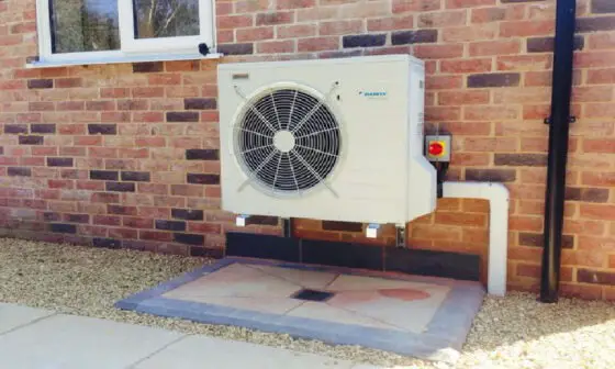 are air source heat pumps noisy?