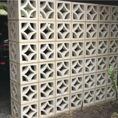 How to Paint Breeze Blocks