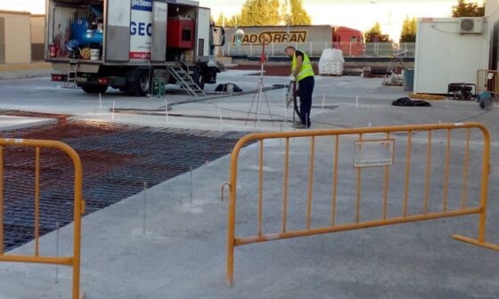 Expansive resin injection stabilising industrial floor in the UK