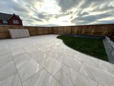 paving slabs for gardens